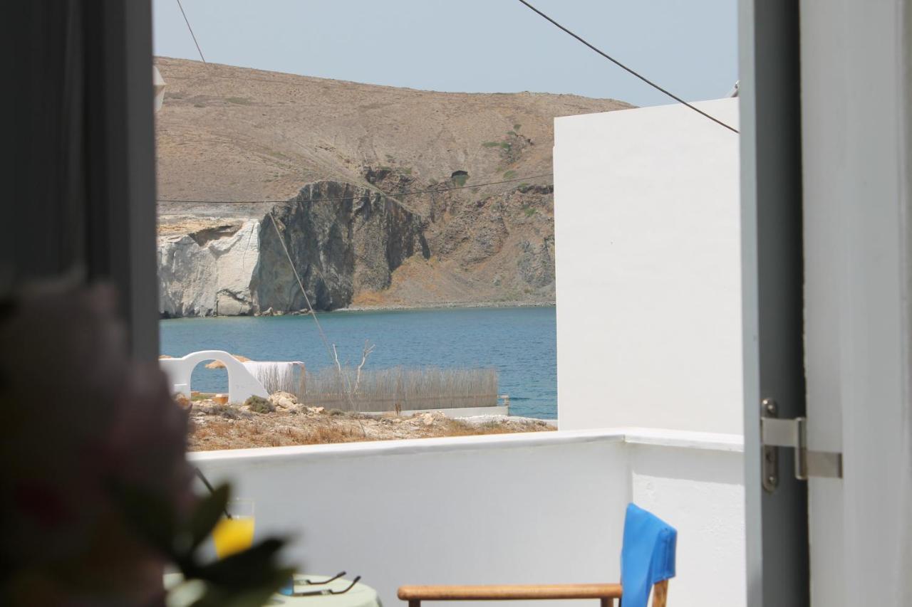 V-Rooms In Milos Cyclades ポロニア エクステリア 写真