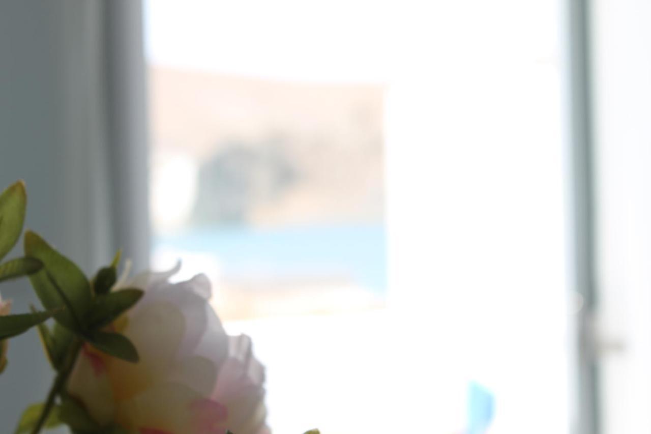 V-Rooms In Milos Cyclades ポロニア エクステリア 写真